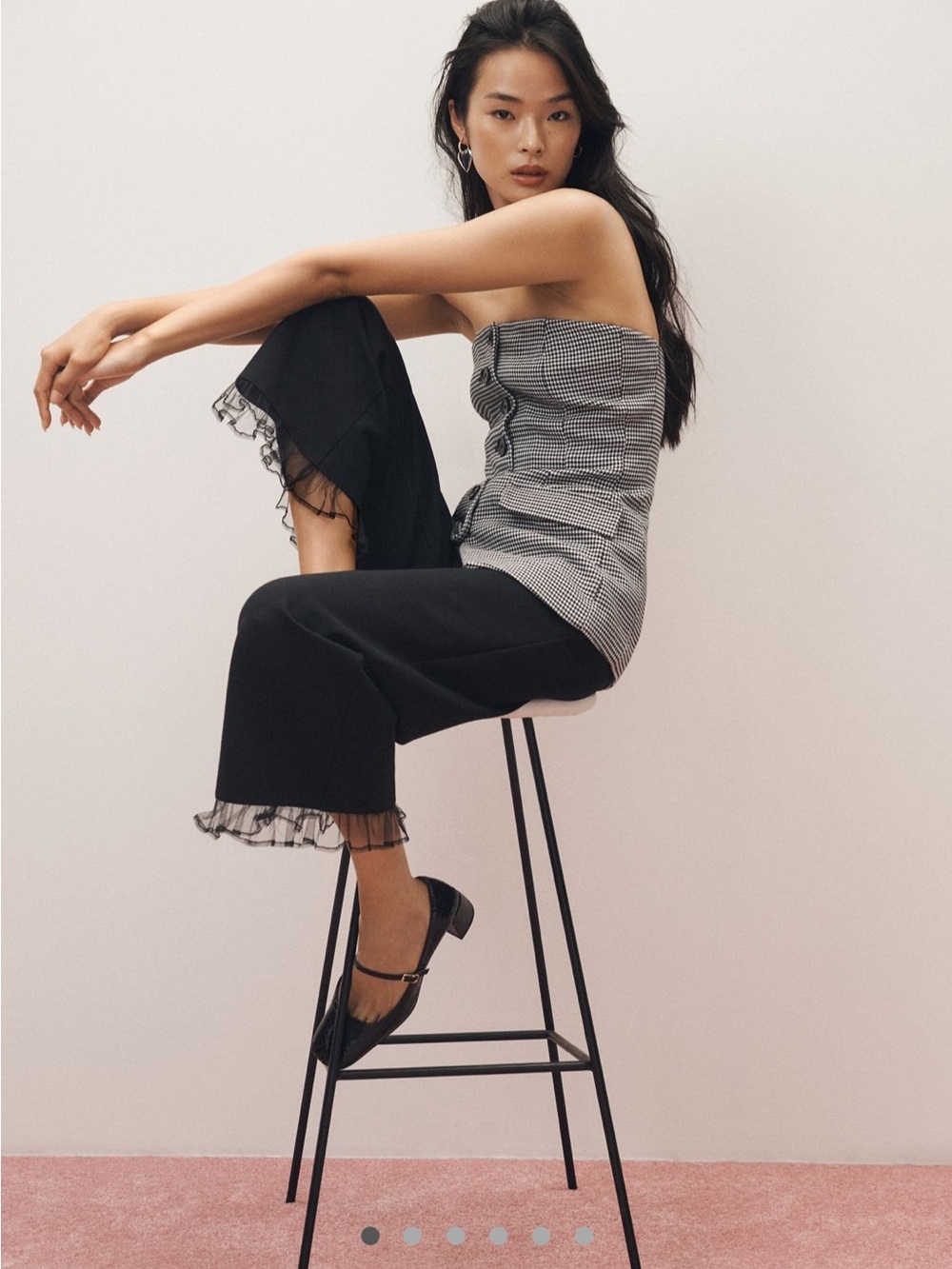 Colette by Maeve black stretch pants with lace trim hem. Back zipper - Picture 2 of 12